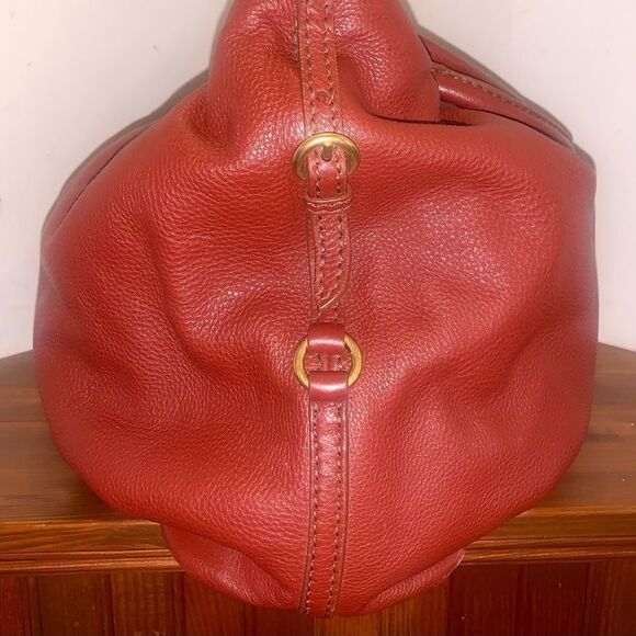 Miu Miu Large Bordeaux Pebbled Tote Bag - Picture 4 of 13